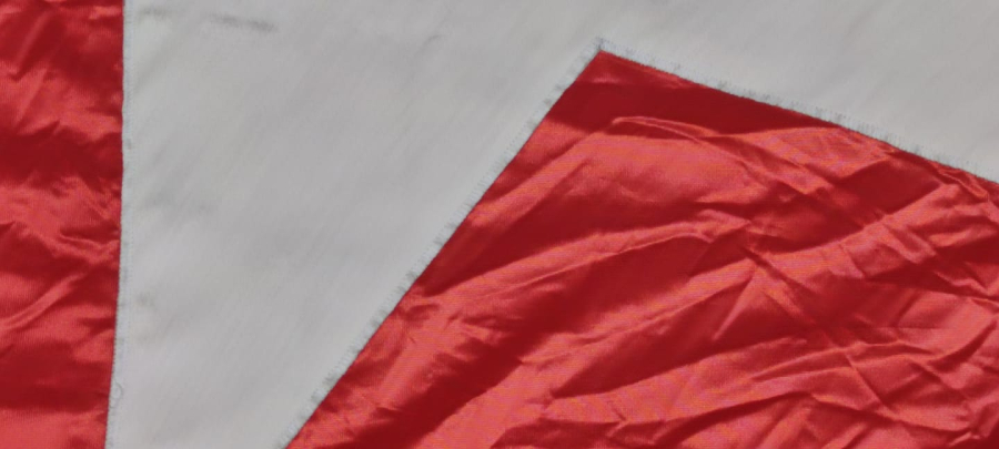 1960 SUMERBANK PAMUKLU DOKUMA KUMAŞA AY YILDIZI AYRICA DİKİLEREK BÜYÜK BOY TÜRK BAYRAK 