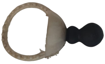 1960 YERLİ MALI BEYAZ NAYLON ESKİ BEBEK KAUCUK BAKKAL EMZİK  