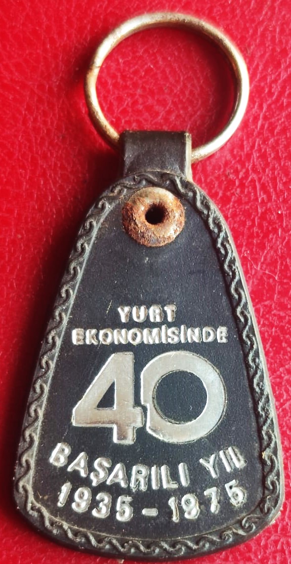 1935 - 1975  40 YIL ANISINA ETİBANK ANAHTARLIK