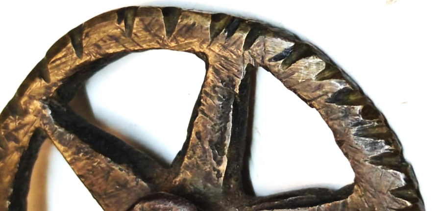  SÜLEYMANİYE OSMANLI DÖNEMİ BRONZ HAMUR KESME ALETİ