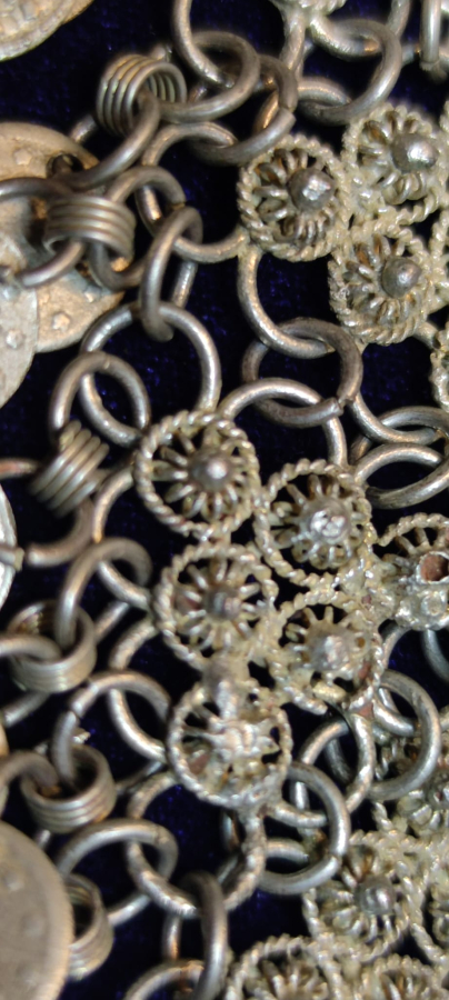 1920  OSMANLI YAPIM GELİN MERASİMDE TAKILAN  KOLYE EL İŞİ DÜŞÜK AYAR GÜMÜŞ 