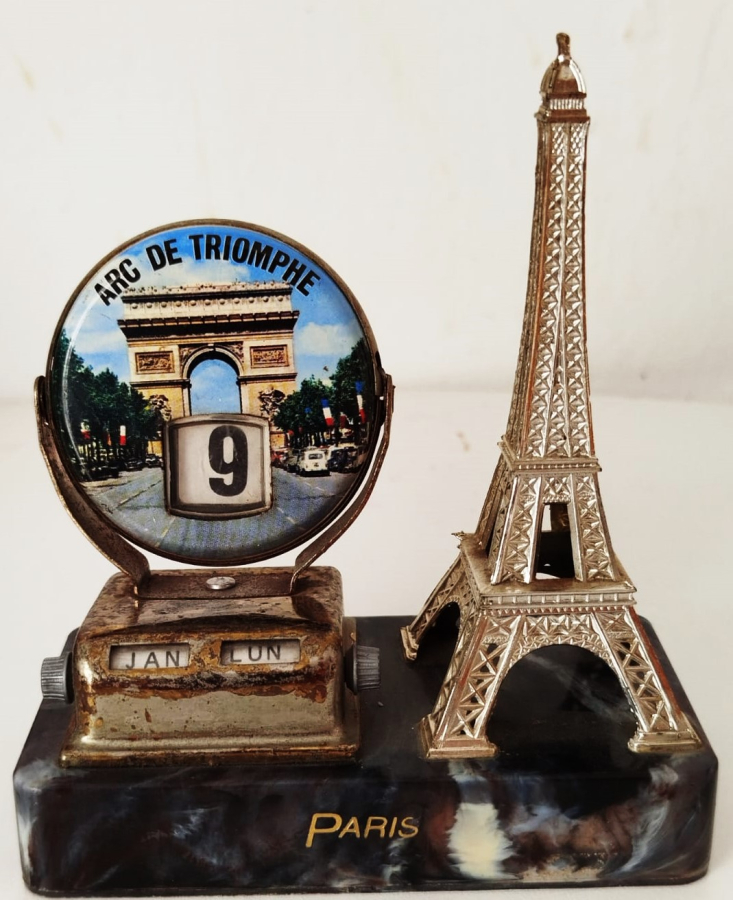 1960 ANCİEN CALENDRİER PARİS ARC DE TRIOMPHE TOUR EIFFEL MEKANİK CEVİRMELİ  TAKVİM 