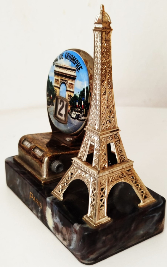 1960 ANCİEN CALENDRİER PARİS ARC DE TRIOMPHE TOUR EIFFEL MEKANİK CEVİRMELİ  TAKVİM 
