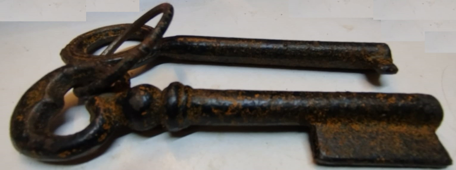 OSMANLI SICAK DOKUM KONAK KAPISI ANAHTARI