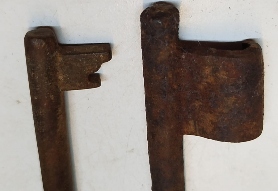 OSMANLI SICAK EL DÖVME KONAK KAPISI ANAHTARI