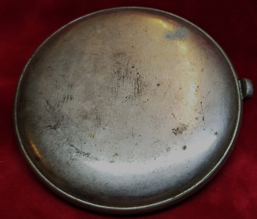 1920 MAKYAJ DERİ VE METAL TAŞ KESME AYNALI PUDRALIK PAT ANG YAZILI