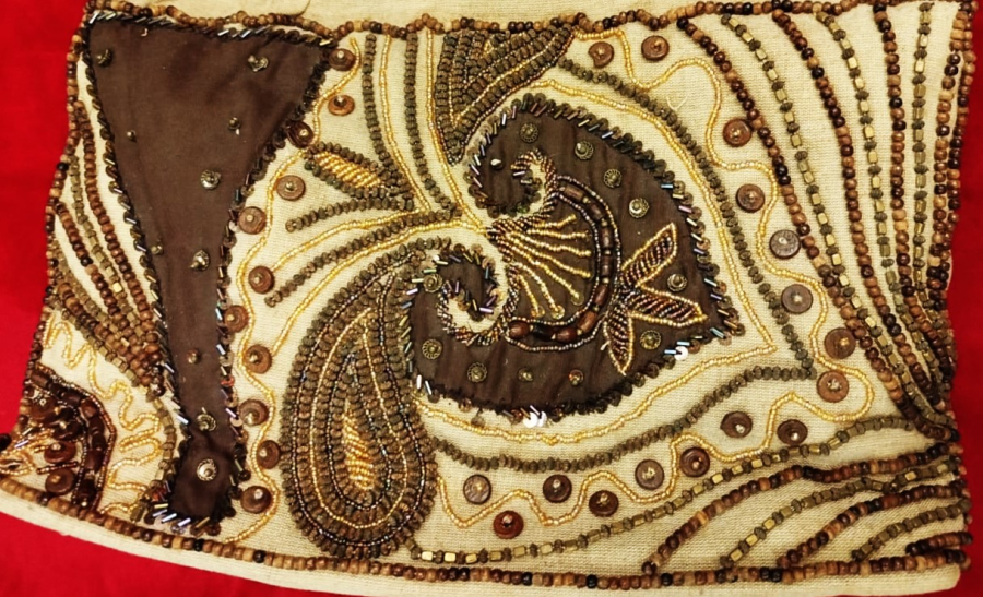 1960 BONCUK TAŞ EL YAPIM AHSAP SAPLI BAYAN CANTA