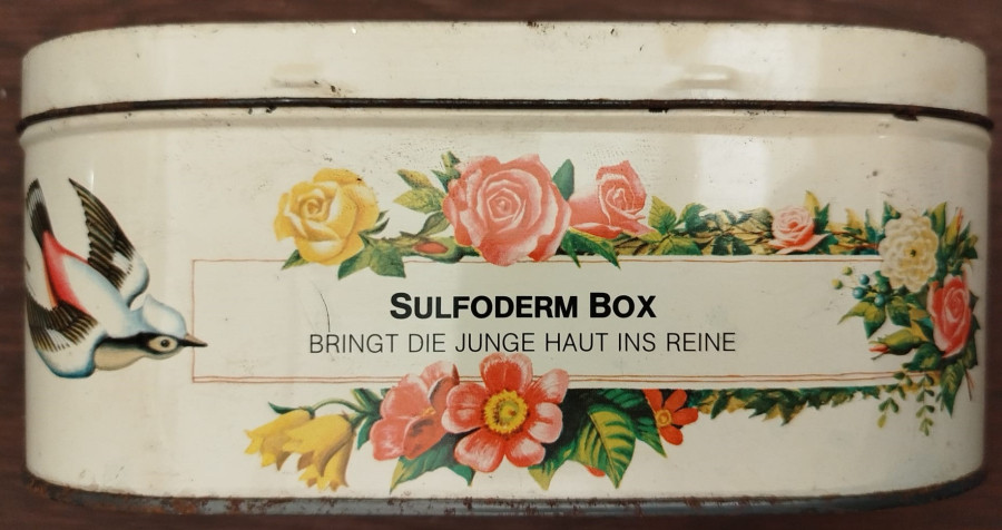 SULFODERM POWDER  BOŞ DEKORATIF TENEKE KAPAKLI  KUTU METAL KASA ALMANYA 