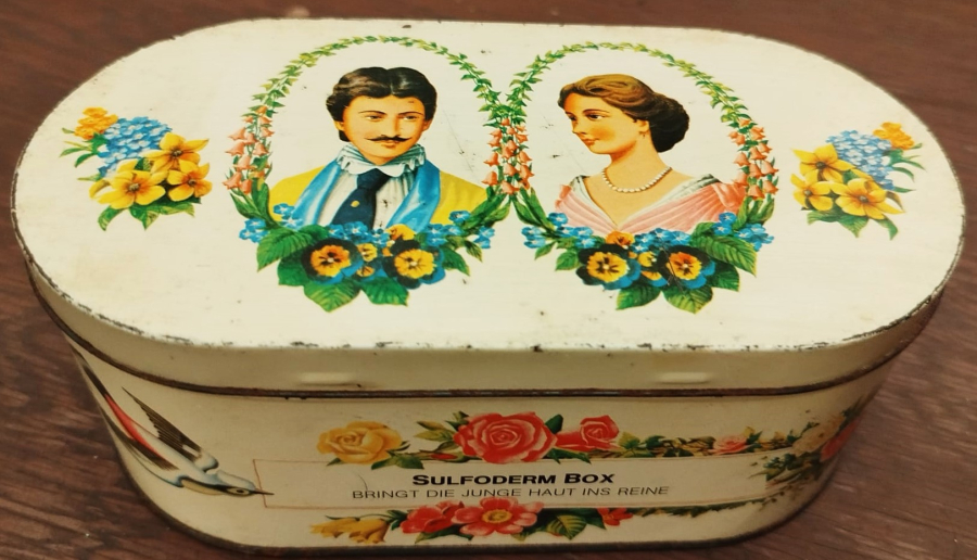 SULFODERM POWDER  BOŞ DEKORATIF TENEKE KAPAKLI  KUTU METAL KASA ALMANYA 