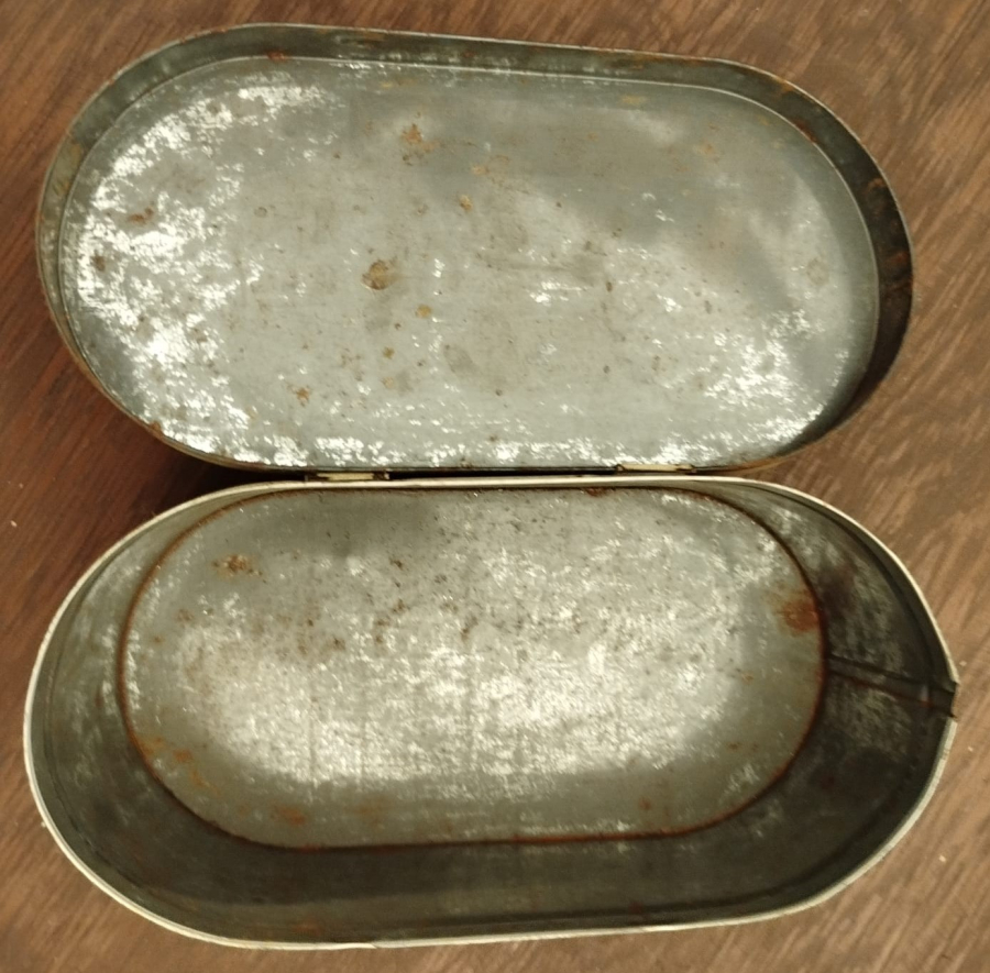 SULFODERM POWDER  BOŞ DEKORATIF TENEKE KAPAKLI  KUTU METAL KASA ALMANYA 