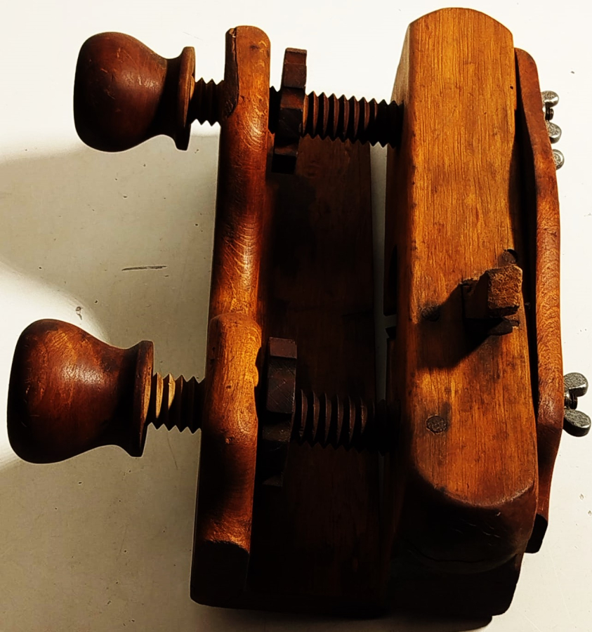 OSMANLI AHSAPDAN CELİK KESİM  BICAKLI MARANGOZ AHSAP KESME TRASLAMA USTA EL RENDESİ 