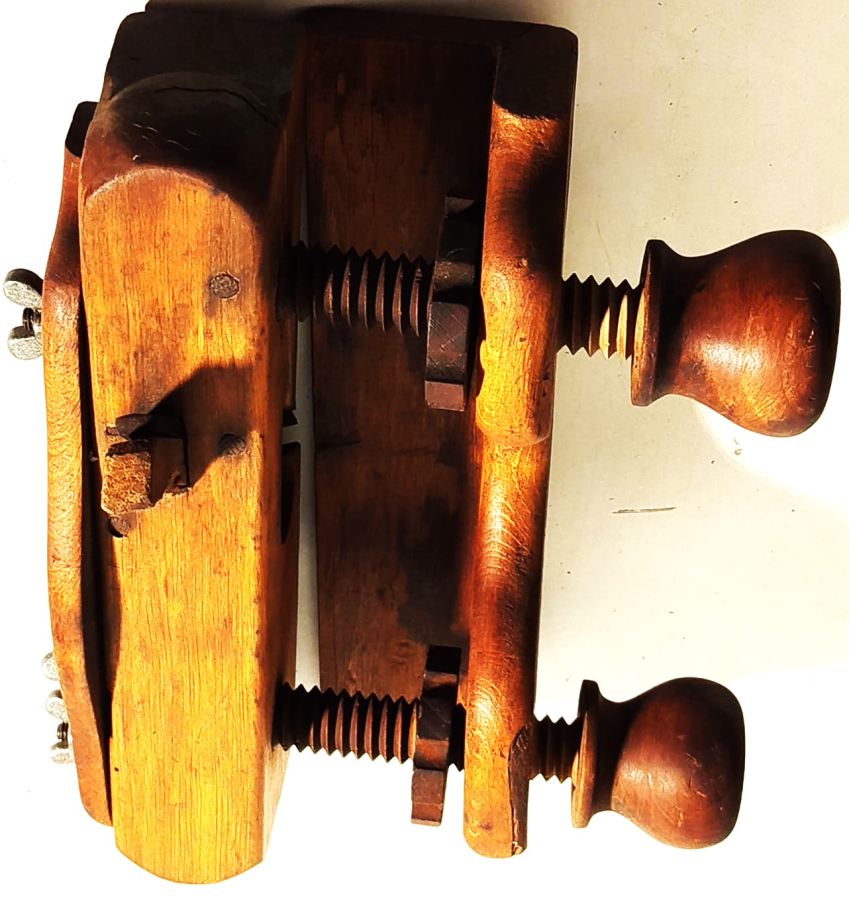 OSMANLI AHSAPDAN CELİK KESİM  BICAKLI MARANGOZ AHSAP KESME TRASLAMA USTA EL RENDESİ 