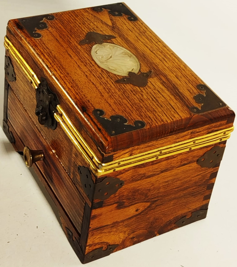 AHSAP KUTU KAPAKLI İSLEMELİ CEKMECELİ FUL PİRİNC KOSEBENT SUSLEME