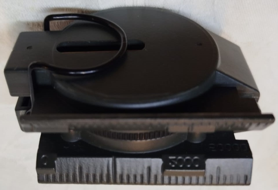 ASKERİ PUSULA  50 KM ENGINEER DIRECTION LENSATIC COMPASS METAL ALUMİNYUM KASA