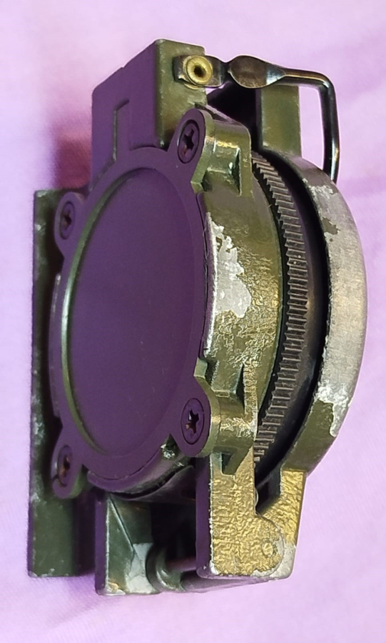 ASKERİ PUSULA  25 KM ENGINEER DIRECTION LENSATIC COMPASS METAL ALUMİNYUM KASA