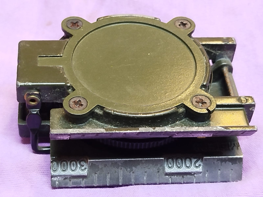 ASKERİ PUSULA  25 KM ENGINEER DIRECTION LENSATIC COMPASS METAL ALUMİNYUM KASA