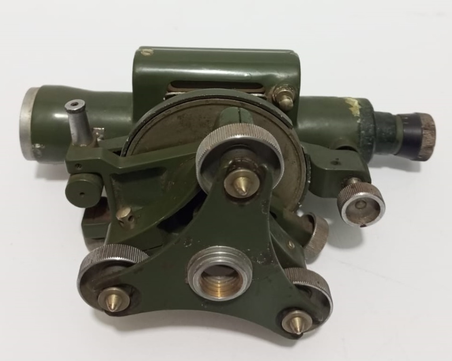 MOM BUDAPEST TEODOLIT KUTUSUNDA HARİTA İŞARETLEME BELİRLEME MEKANİK METAL ÖLCÜ ALETİ