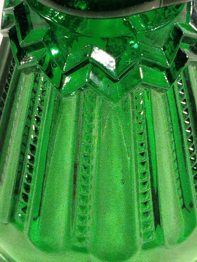 1930 PORTLEUX URANYUM YESİL AYAKLI ETLİ KALIN CAM BARDAK