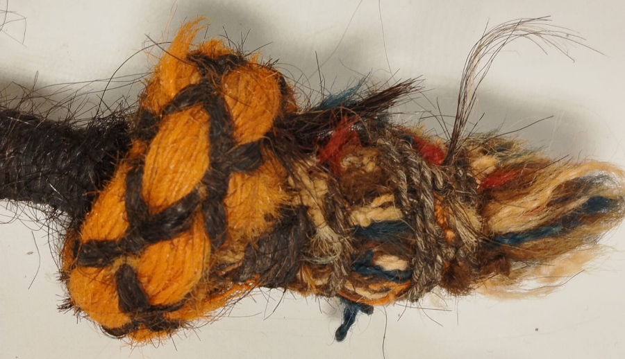 SAMAN YORUK DEVE BOYUNDURUK TAMAMI KOK BOYA YUN KECE EL YAPIM