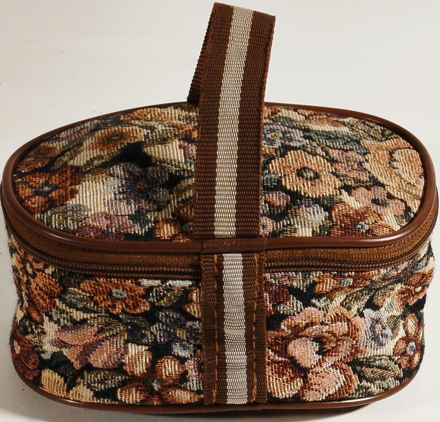 1970 GOBLEN CANTA CİFT CEKME FERMUARLI TASİMA KULPLU