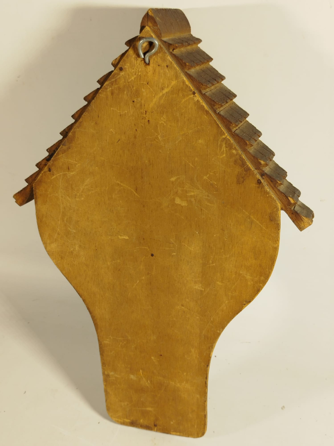 1950 ADAK İSA CATILI KORUMA AHSAP EVİNDE İSTAVROZ UZERİNDE  PİRİNC HAC KURSUN İSA FİGURU