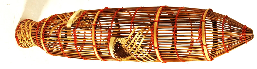 BALIK YAKALAMA DURGUN  SULAR NEHİR DERE GÖL İÇİN BAMBU EL YAPIM BALIK YAKALAMA TUZAK