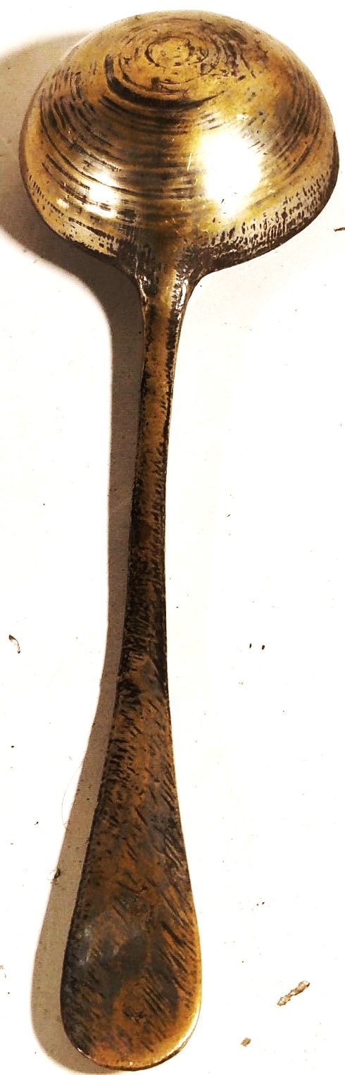 OSMANLI TEKKE İŞİ HELVA  DAGITIM KEPCESİ TEK PARCA BRONZ PARCADAN ELDE YAPILMA