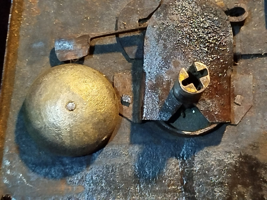 OSMANLI KAYNANA SANDIGI ZİLLİ KİLİT SANDIK KİLİDİ KOMPLE  METAL EL YAPIM PERCİNLİ KİLİT