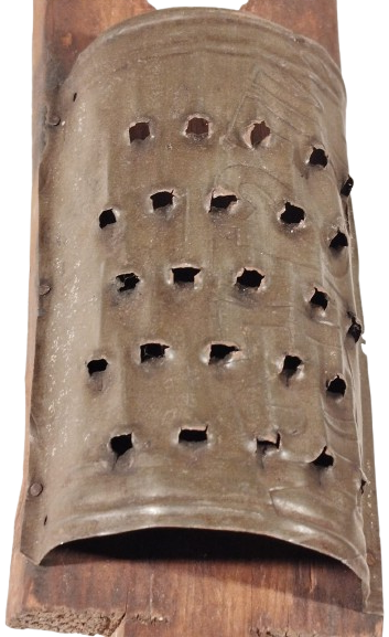 OSMANLI AYVA RENDESİ AHSAP UZERİNDE DELİKLİ GALVANİZDEN YAPILMIS