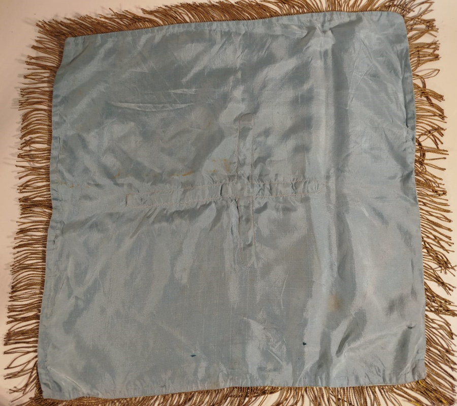 KİLİSE VAFTİZ BEBEK ÖRTUSU İPEK KENARLAR SACAKLI