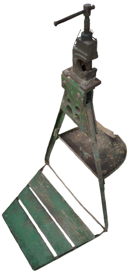 1940 MENGENE TESİSATCI DEMİRCİ SEYYAR ACILIR KAPANIR TASINABİLİR USTA TEZGAHI