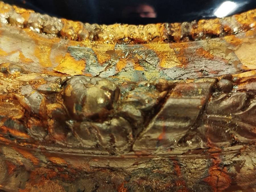 1920 ALTIN VARAK AHSAP CERCEVESİNDE OVAL BOMBELİ CAM HZ İSA