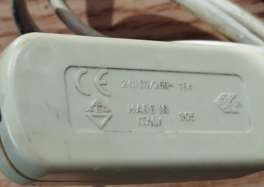 1980 İTALYAN TİFANİ CAM MANTAR FORM LAMBA CALIŞMA MASA LAMBASI 