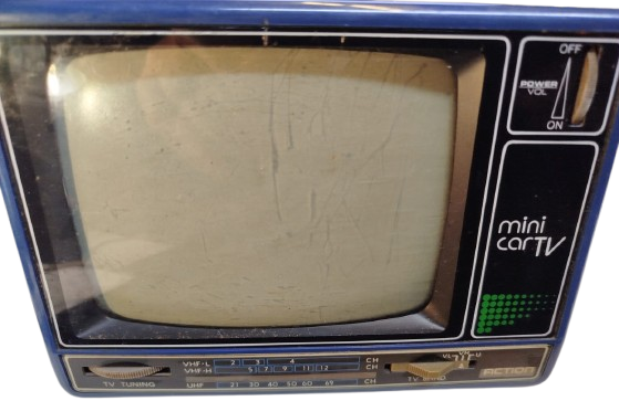 1990 ICE MİNİ ARABA TV 1002 SİYAH BEYAZ UFAK TUPLU TELEVİZYON 