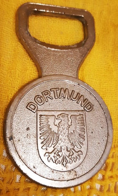 DORTMUND DER STİFTS PILS REKLAMLI ŞİŞE KAPAK METAL AÇACAK 