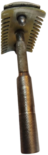 1920 İNGİLİZ SEYEHAT TRAŞ MAKİNE SI METAL KAPAKLI KUTUSUNDA SÖKÜLÜK TAKILABİLEN 5 PARCALIK TAKIM