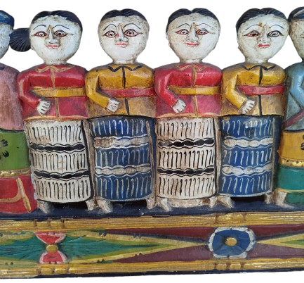 POLONYALI SANATCI  ANTONİ KAMİNSKİ EL OYMA FİGUR IHLAMUR AGACINDAN 14 KİŞİLİK GURUP KADINLAR