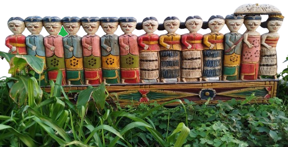 POLONYALI SANATCI  ANTONİ KAMİNSKİ EL OYMA FİGUR IHLAMUR AGACINDAN 14 KİŞİLİK GURUP KADINLAR