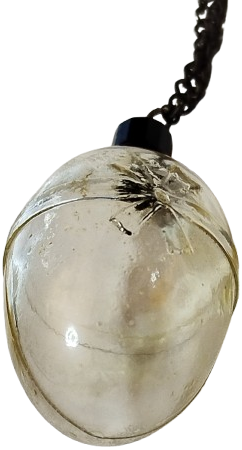 1920 CAM SEFFAF KABARTMA FİYONKLU KOYU BAKALİT ZİNCİR BAGLI KAPAKLI  UFAK PARFUM SİSESİ 