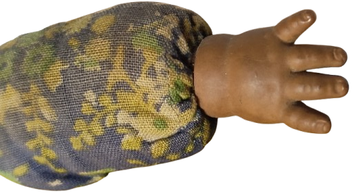 1970 FATOS BEBEK EL YAPIM SAPKALI ETEK ELBİSELİ  PAMUK DOLGULU OYUNCAK 