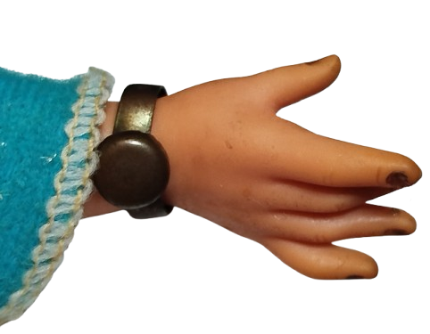 1976 İTALYAN BEBEK ELBİSELİ FUL AKSESUARLI OYUNCAK KIZ 