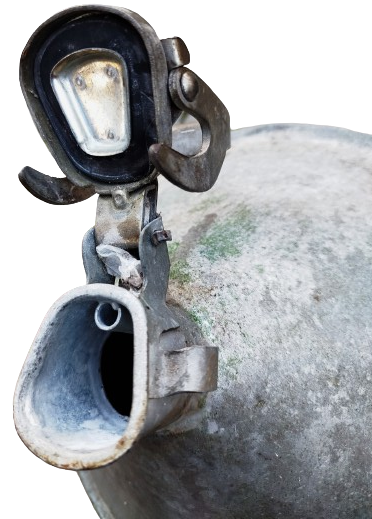 1940 SAKALARIN SU DAGITIMINDA KULLANDIGI 30 LİTRELİK GALVANİZ SU GALONU