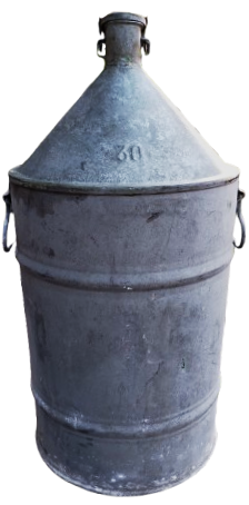 1940 SAKALARIN SU DAGITIMINDA KULLANDIGI 30 LİTRELİK GALVANİZ SU GALONU