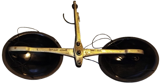 1970 SSCB URETİMİ ESKİ RUSYA  URETİMİ BAKALIT KEFELİ ECZACI KUYUMCU  HASSAS EL TERAZİ 