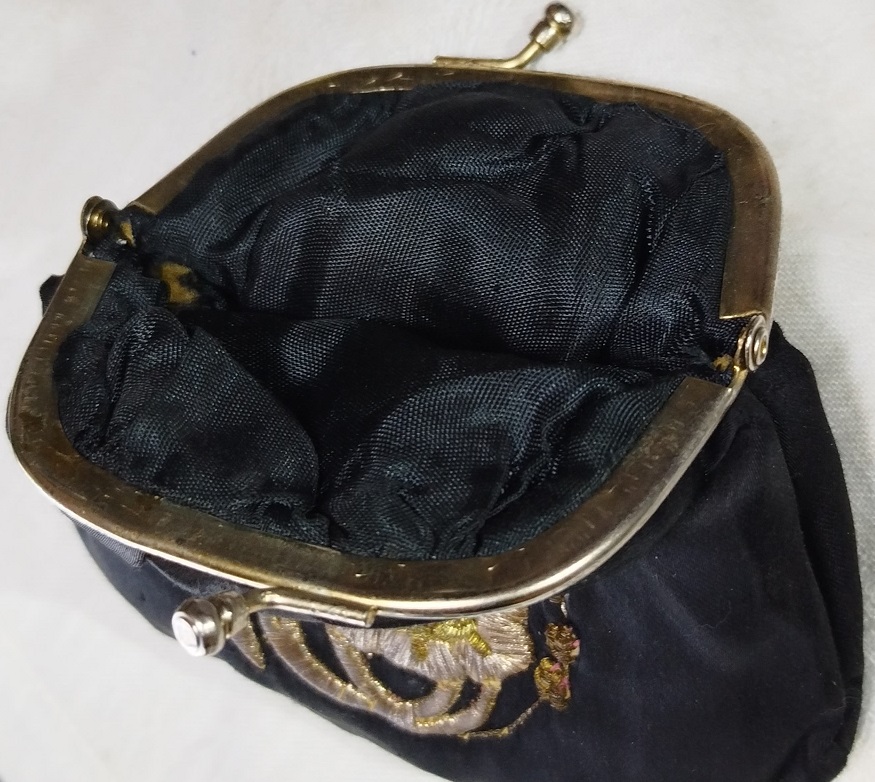 OSMANLI SİYAH İPEK UZERİ TELKIRMA EL İŞCİLİKLİ BAYAN PARA CANTASI