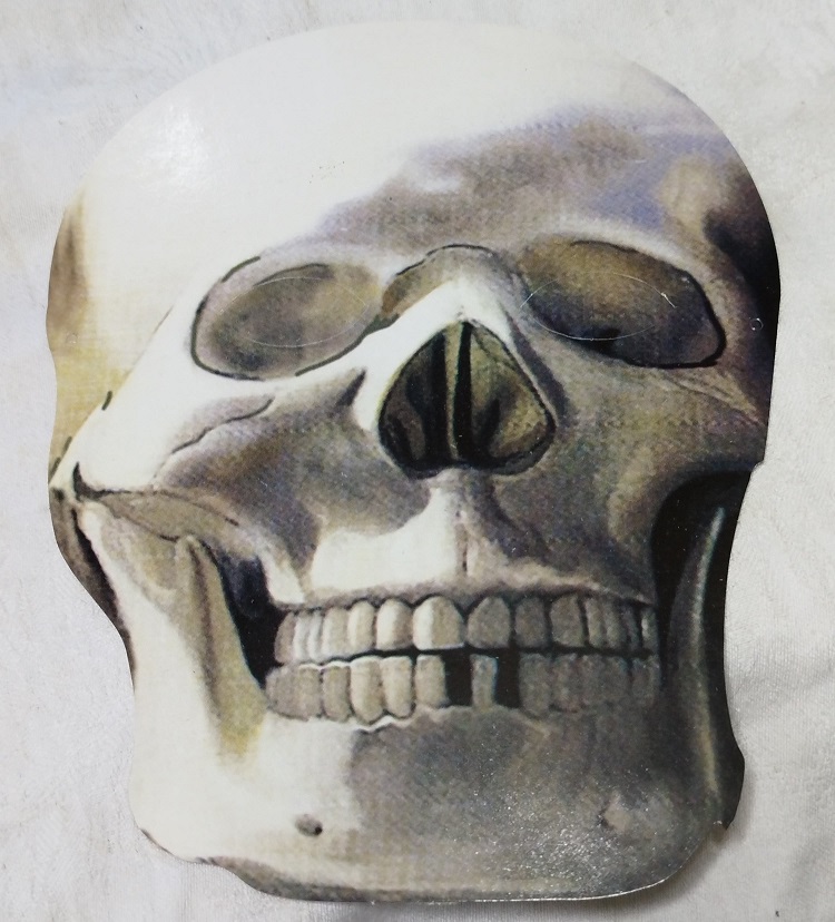 ESKİ OYUNCAK KARTON MASKE CİZGİ ROMAN KAHRAMANI KİLLİNG YUZU KAREKTERİNDE 