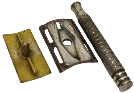 1940 WARDONİA SHEFFİELD  RAZORS SEYEHAT SETİ BAKALİT  KUTUSUNDA TAM TAKIM MADE IN ENGLAND