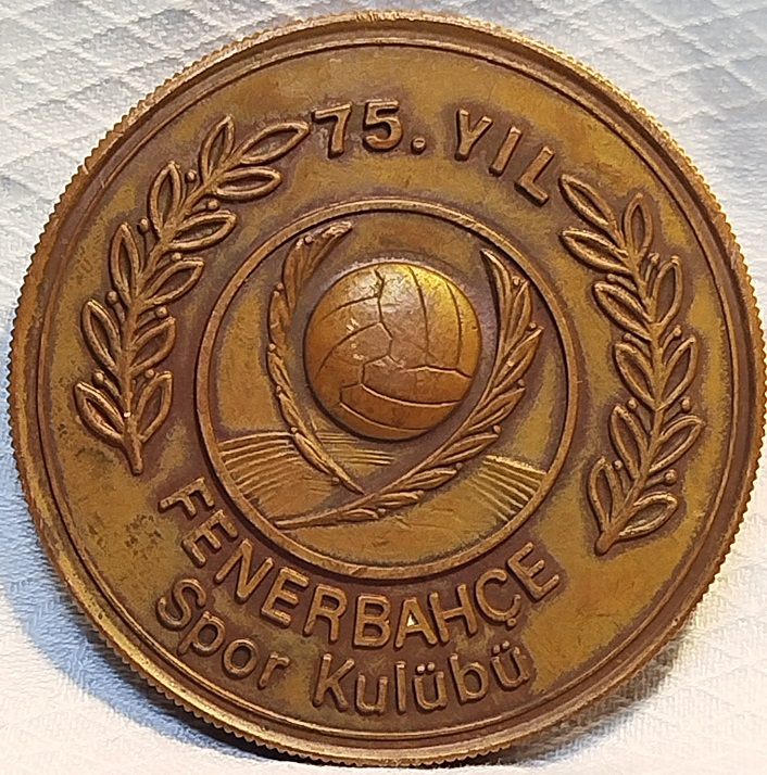 1982 NADİR SICAK MİNELİ  FENERBAHCE SPOR KULUBU LEGOLU 75 YIL HATIRASI BRONZ MİNELİ 43 YILLIK MADALYA