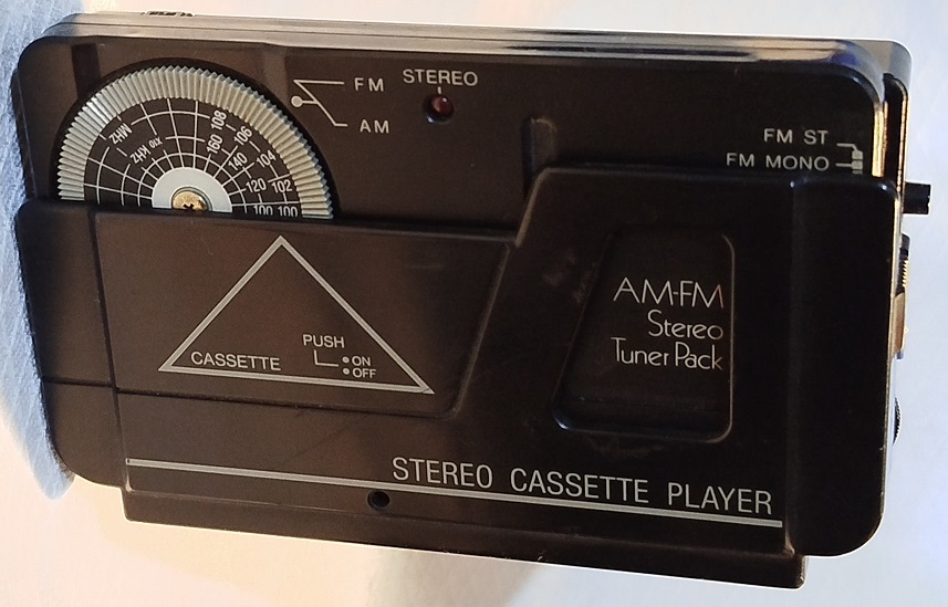 WALKMAN TP 412A  AM FM STEREO TUNER PACK MİNİ PİLLİ KULAKLIKLI RADYO TEYP 