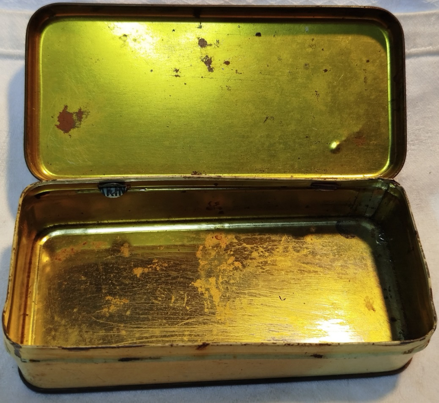 NACAR TENEKE KAPAKLI KUTU DİKİS MAKINESI PARCALARINI SAKLAMADA KULLANILAN NACAR KUTUSU